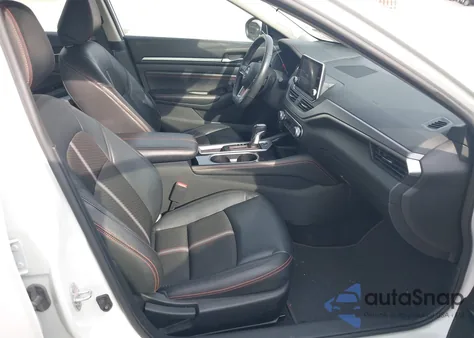 2023 Nissan Altima Sr Fwd z USA, uszkodzony, nr VIN 1N4BL4CV9PN406716